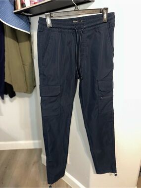 Tahari Navy Cargo Joggers with Drawstring